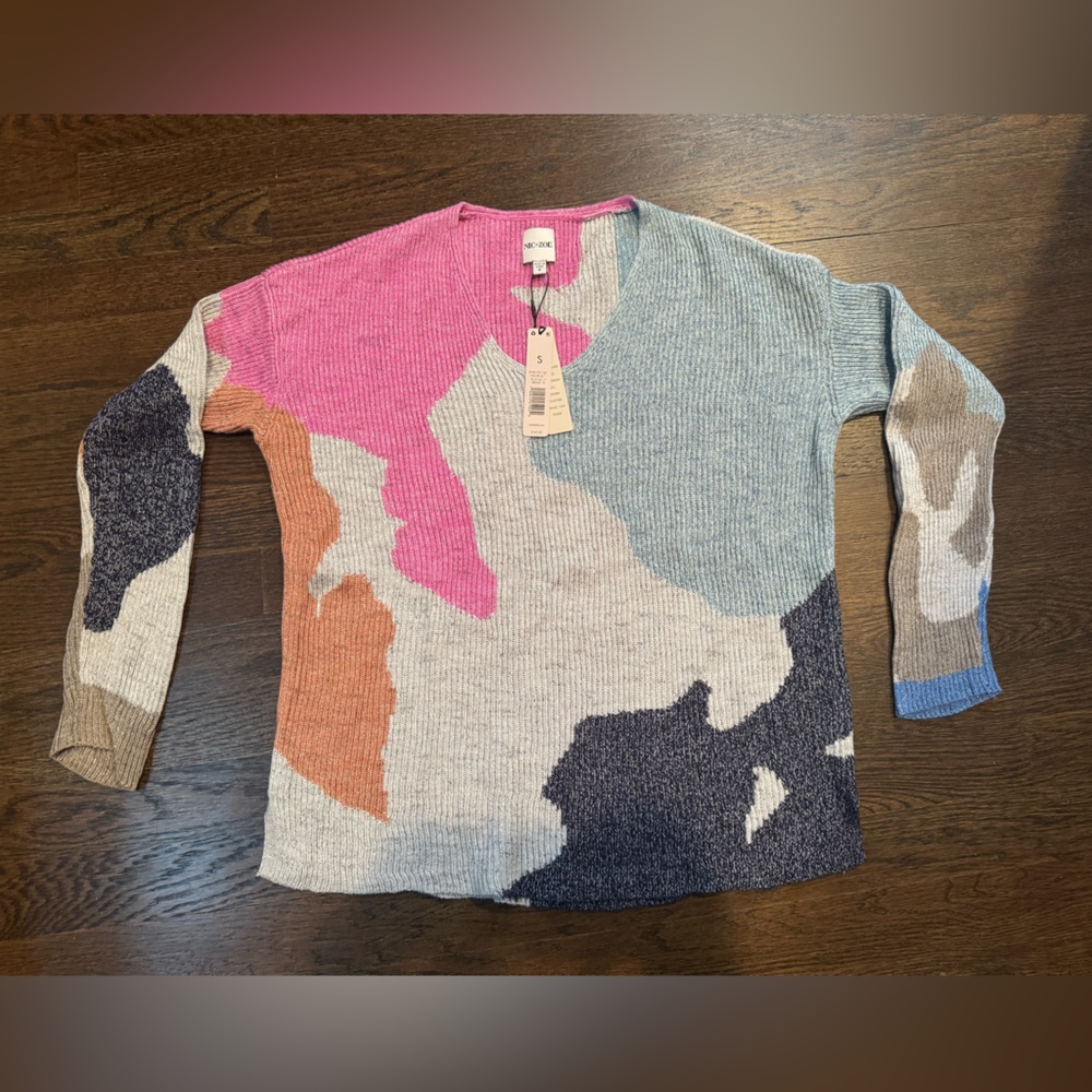 NIC+ZOE Women's Blue and Pink V-Neck Sweater